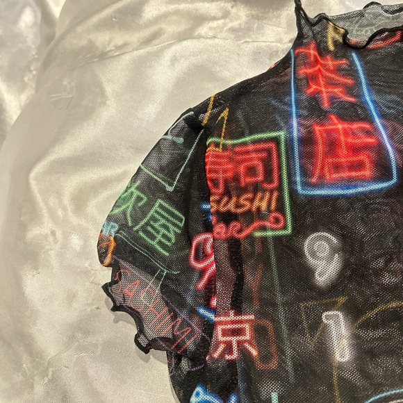 ♡mesh top ♡ - Picture 2 of 3